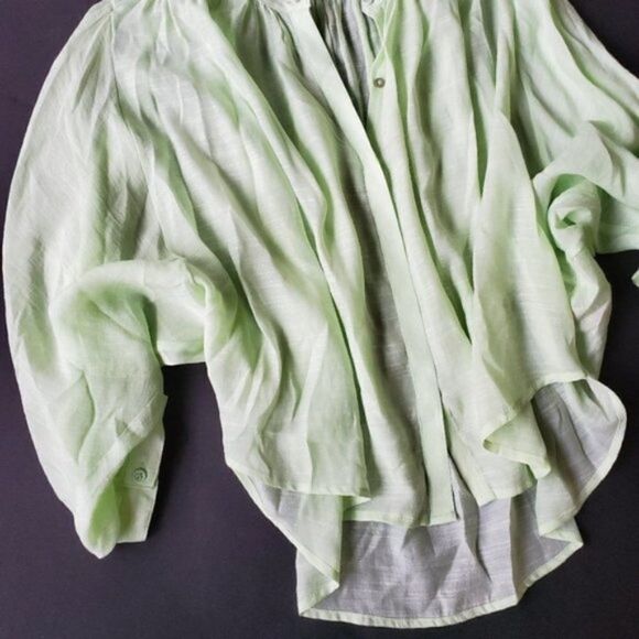 Anthropologie Light Green Flowy Blouse - Picture 4 of 8